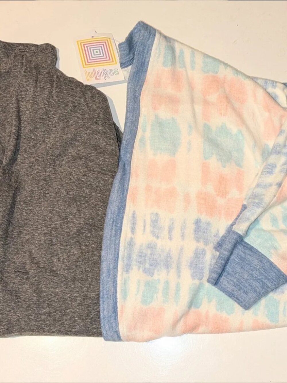 LuLaRoe Soft Tracy Tie Dye Size Small New with Tag, Small Lindsey